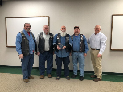 Elks members receive award